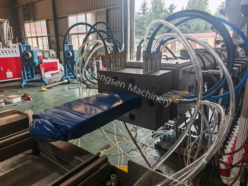 Extruderingslinje av plast för 50 mm massiva tjocka paneler