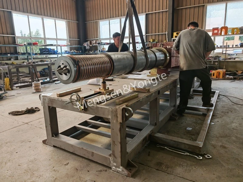 Installation av Custom 92/188 konisk dubbelskruvextruder
