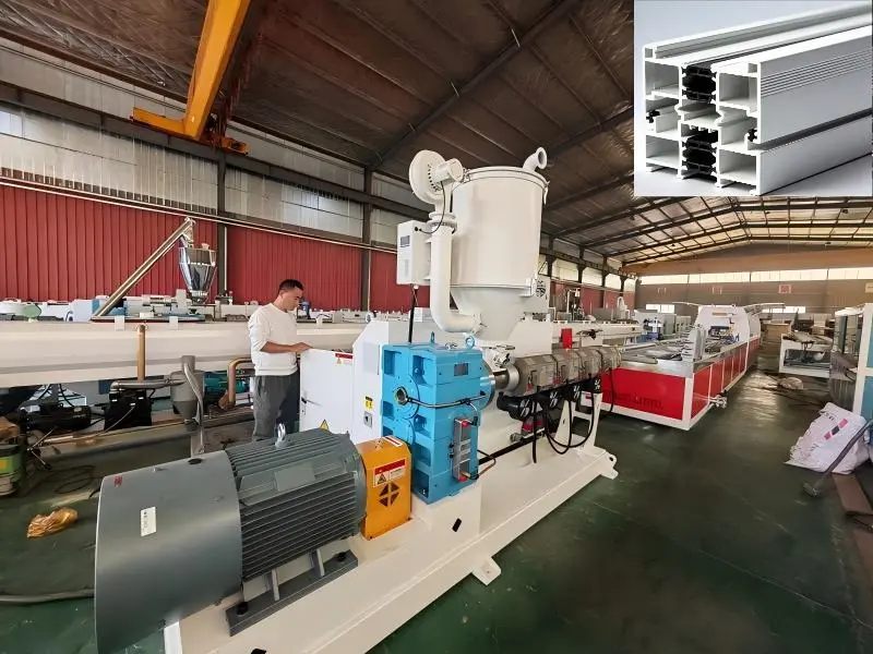 ABS fönsterdörrsprofilmaskin