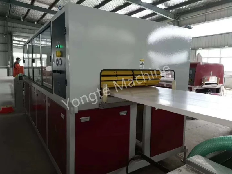 Bangladesh PVC-dörrtillverkningsmaskin