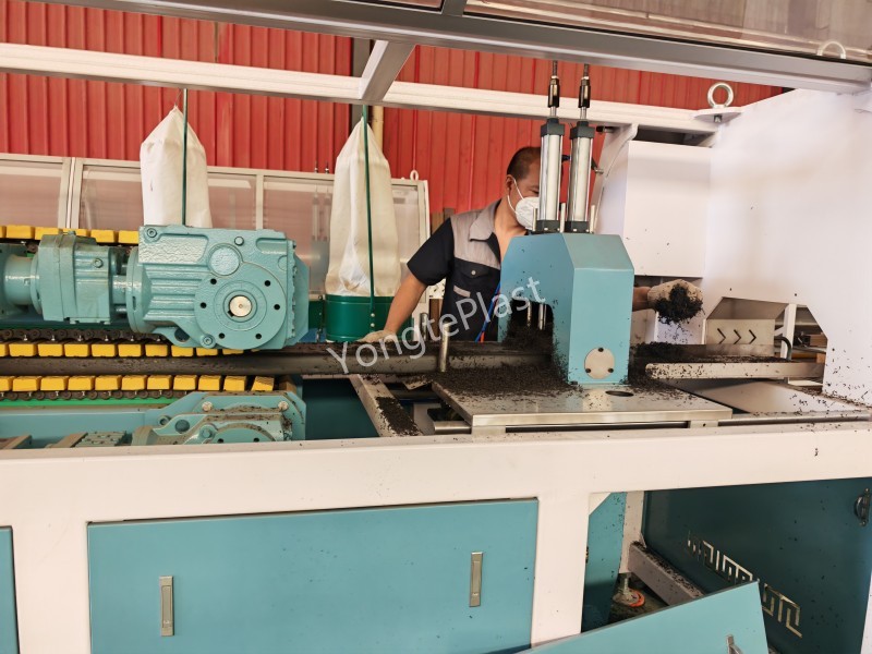 Plastic Lumber Making Machine