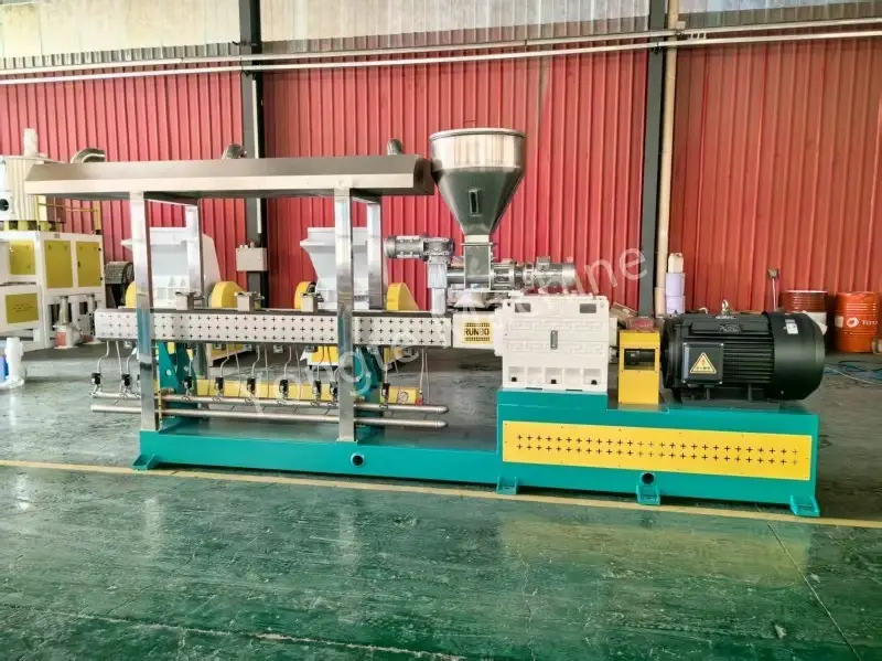 PET Recycling Extruder såld till Kina-kund
